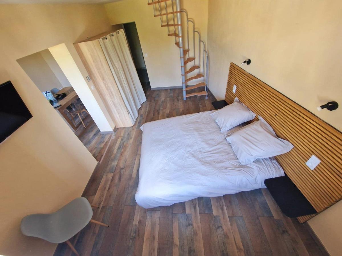 Appart Hotel Du Grand Soleil Saint Chinian Bagian luar foto